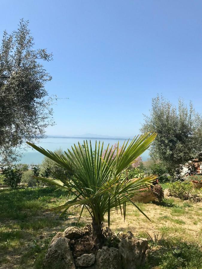B&B Torre Del Lago Trasimeno Passignano sul Trasimeno Exterior foto