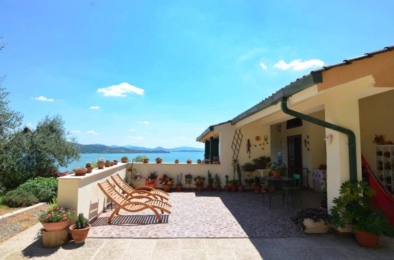 B&B Torre Del Lago Trasimeno Passignano sul Trasimeno Exterior foto